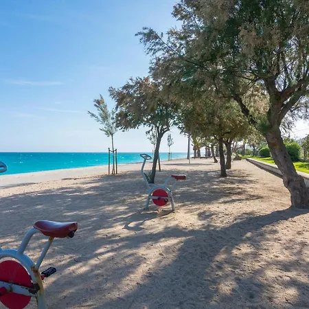 Apartamento Homeholidaysrentals Frida Pineda De Mar