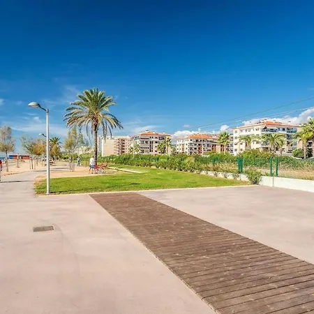 Homeholidaysrentals Frida Apartament *